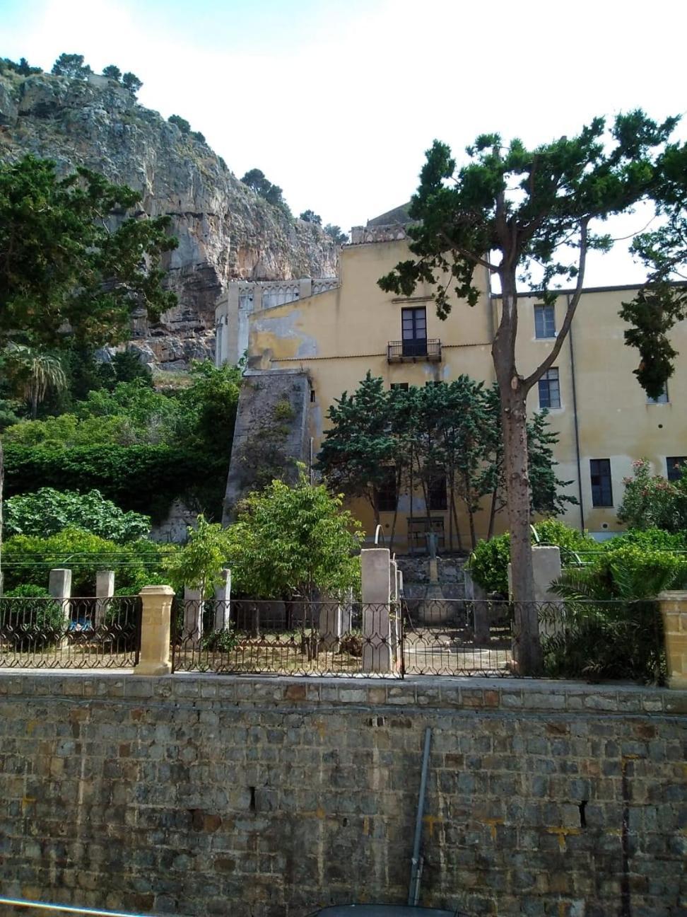 Ai Candelori Hotel Cefalu Exterior photo